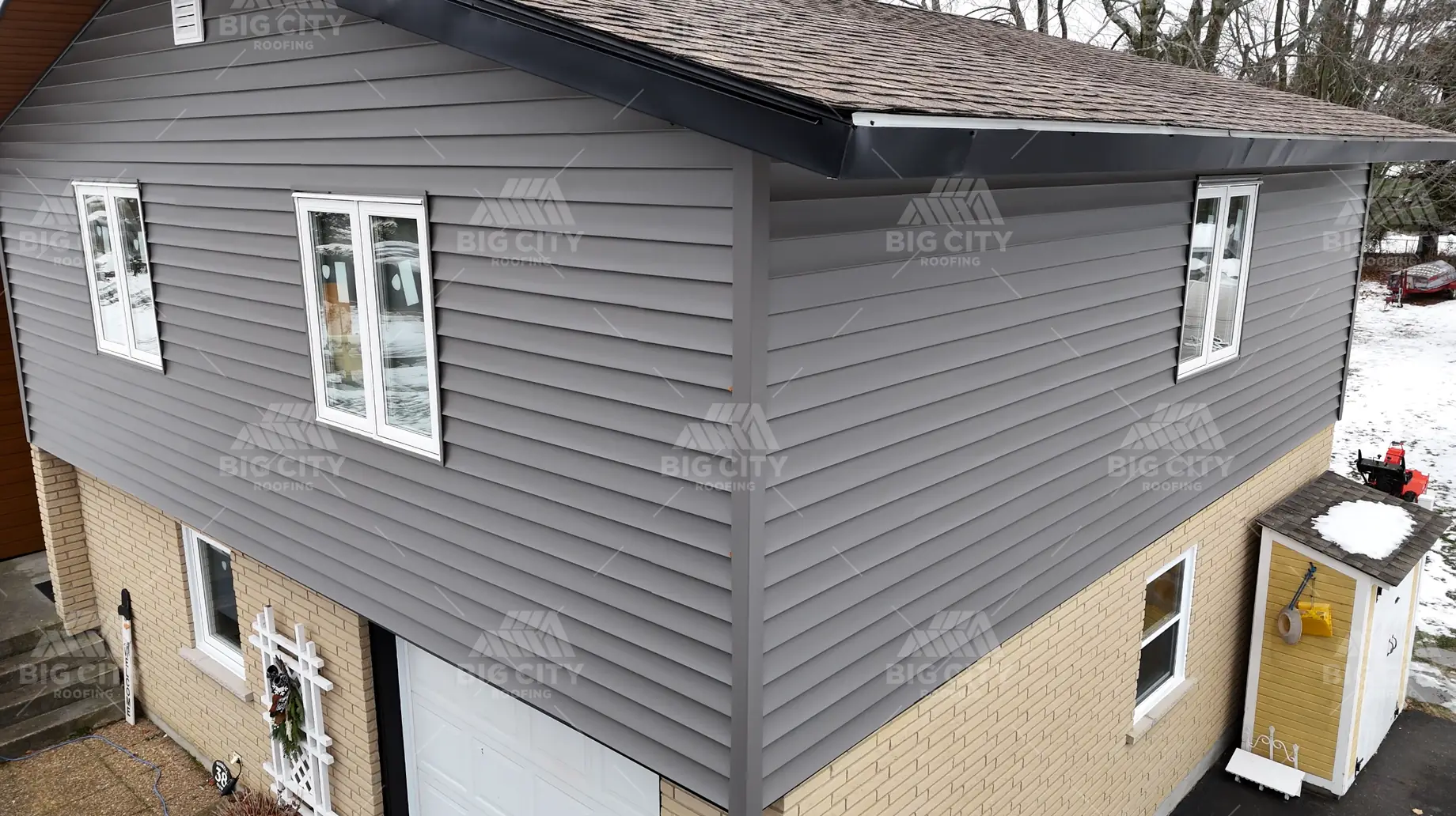 Siding installation in Ottawa by Big City Roofing